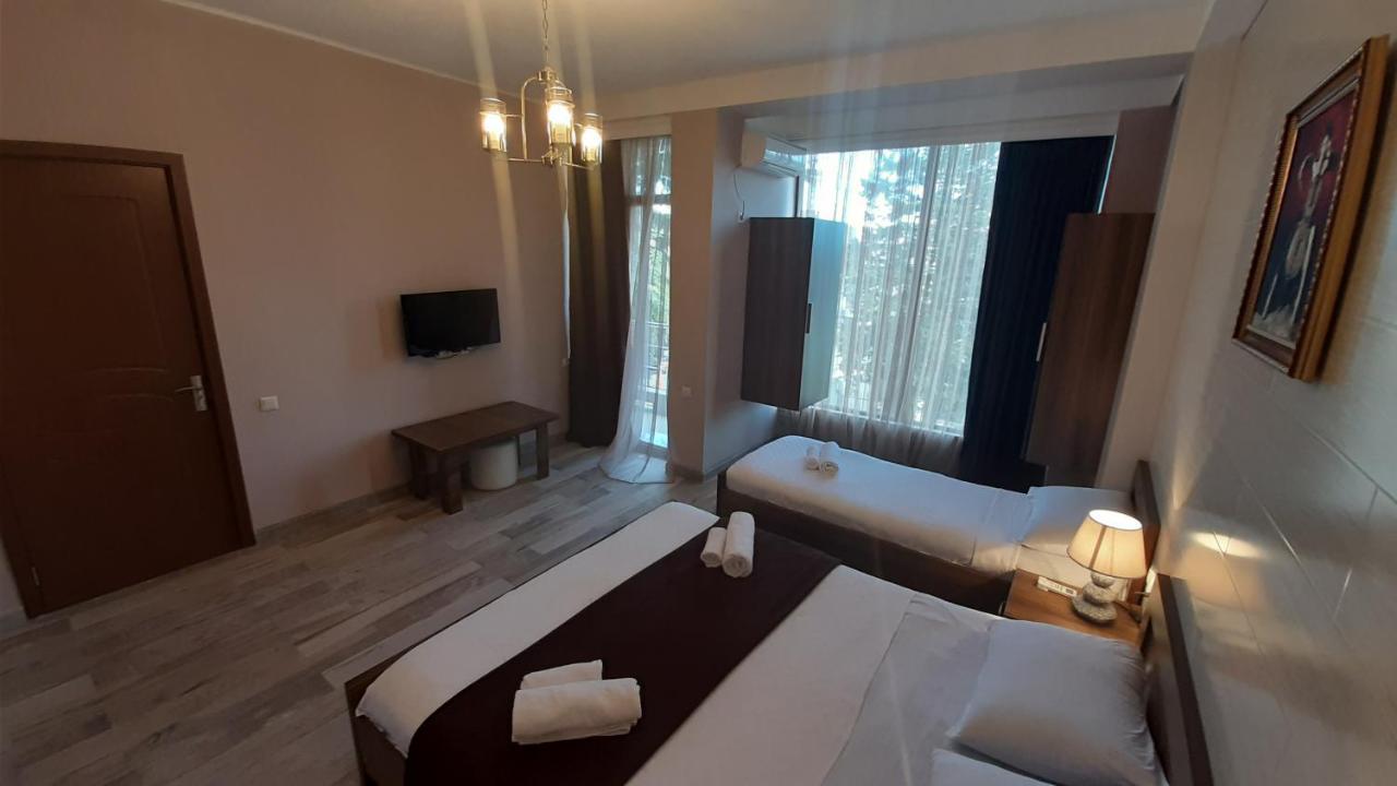 Balu Hotel Kobuleti Exterior photo