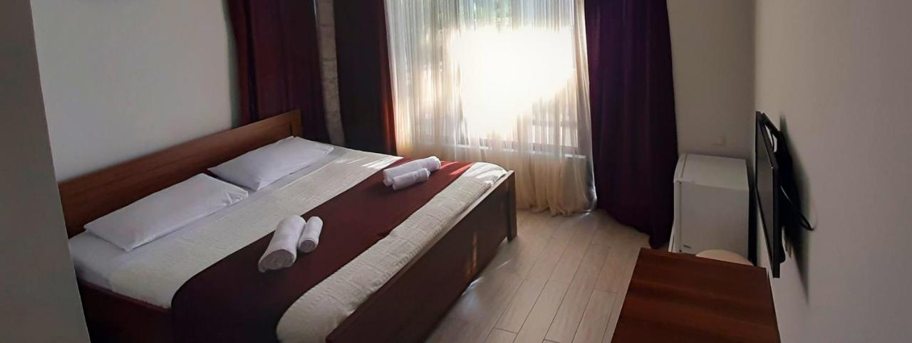 Balu Hotel Kobuleti Exterior photo